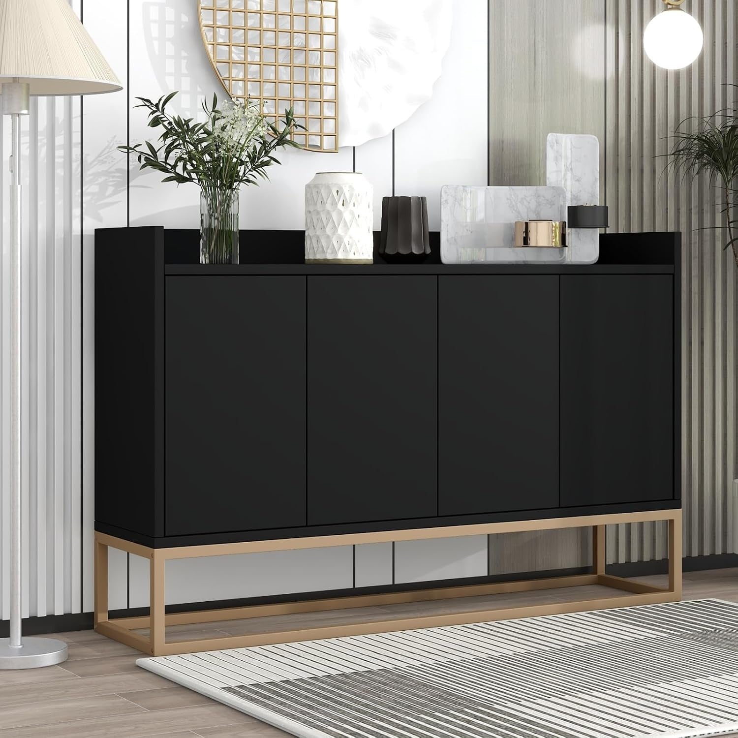 Meuble bas cuisine noir 120 cm avec quatre portes, pieds metal et etageres reglables pour rangement quotidien