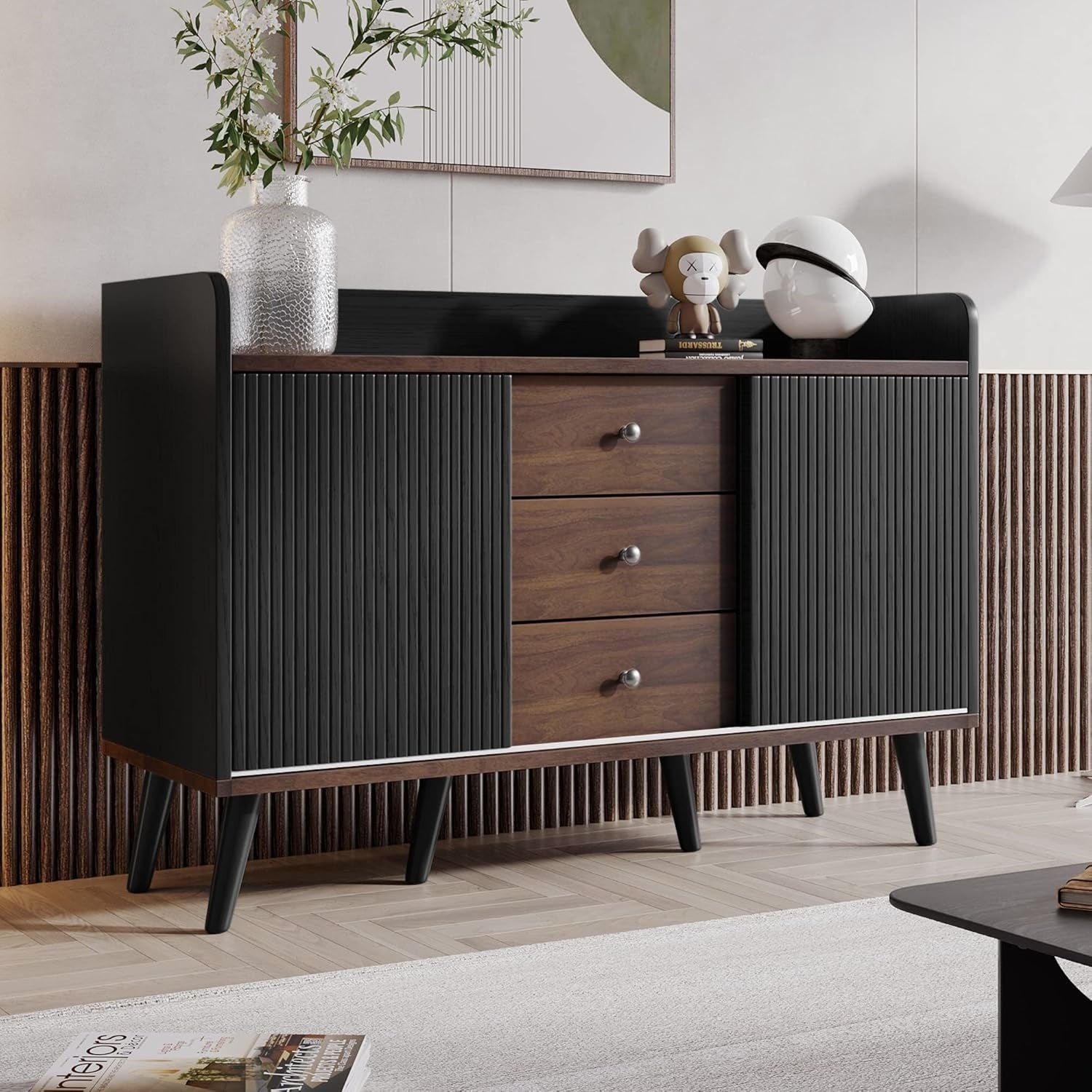 Buffet rotin avec deux portes et trois tiroirs, rangement polyvalent en bois pour salon chambre couloir ou salle de bain